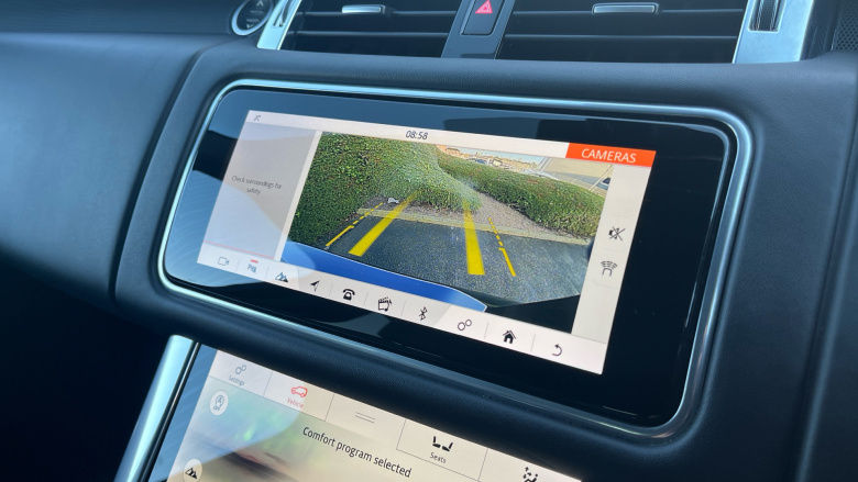 Land Rover Range Rover Sport 3.0 D300 HSE Dynamic Black 5dr Auto Diesel Estate